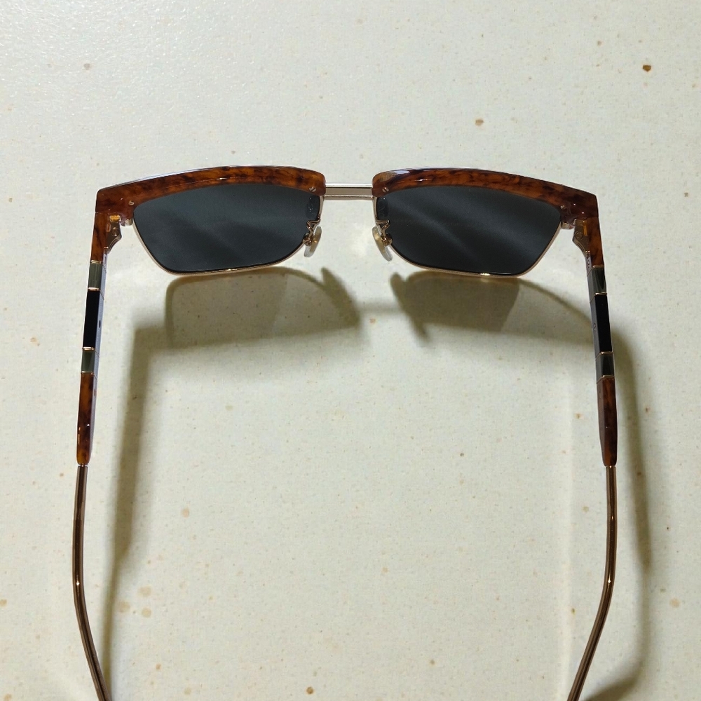 EUC Gucci GG0603S 56mm Tortoise & Gold AUTHENTIC - Picture 7 of 10